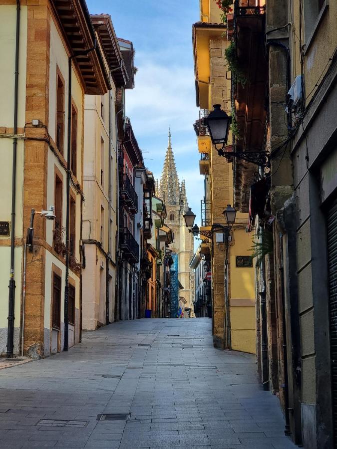 A 2 Min De La Catedral Leilighet Oviedo Eksteriør bilde